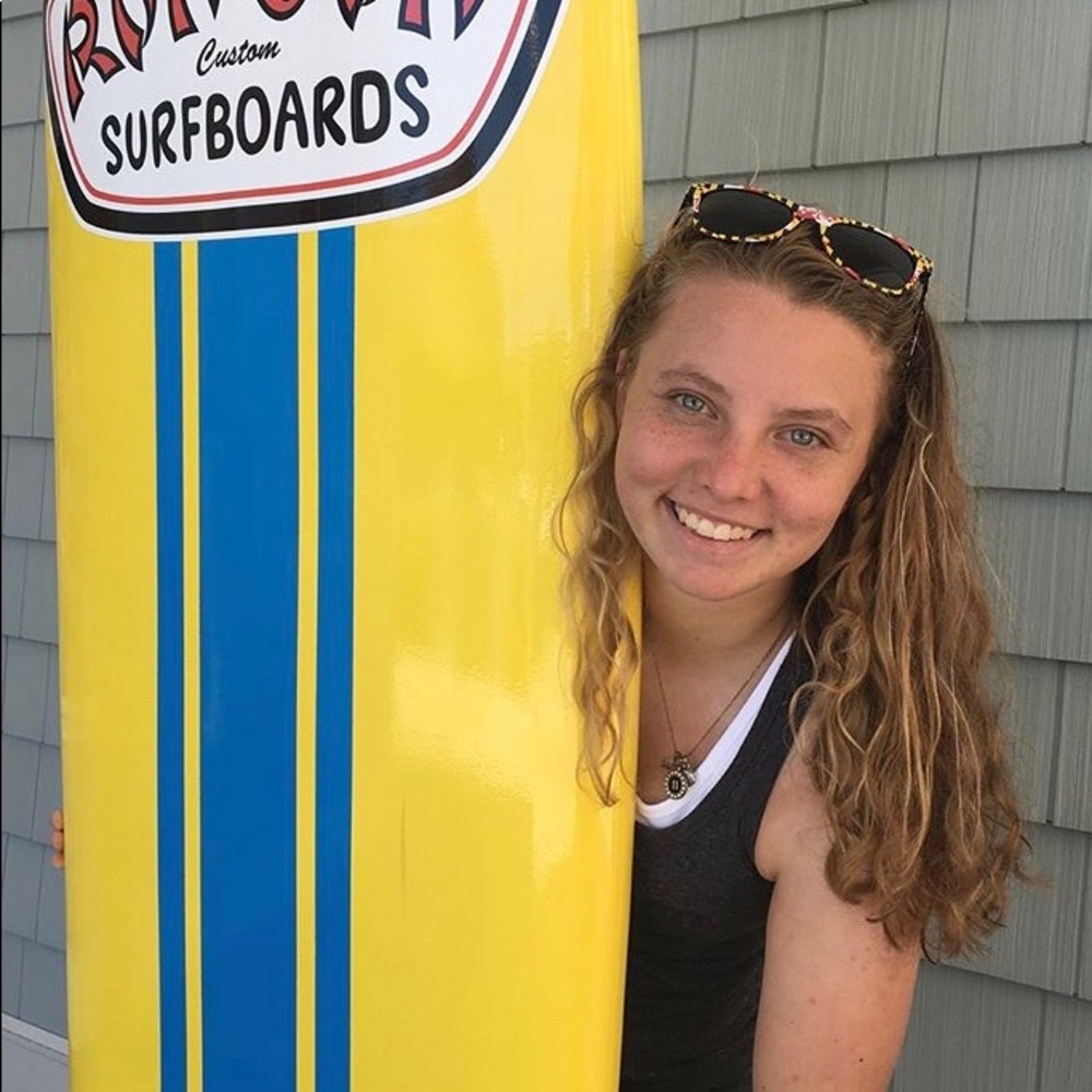 Meet your Posher, Samantha